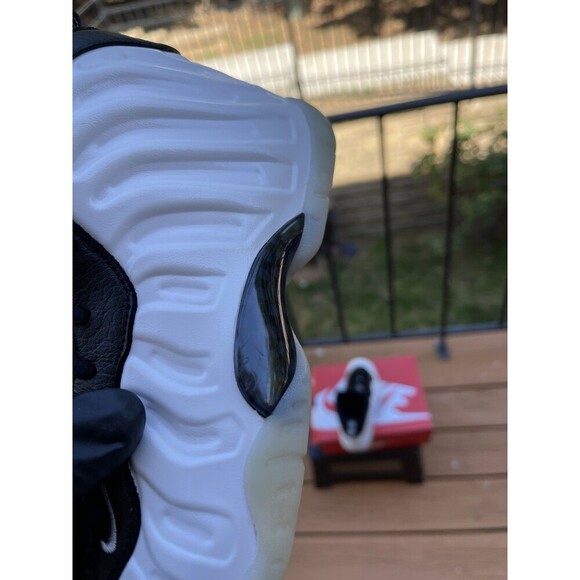 Nike Little Posite One (GS) White Silver Black DV2238-100 Size 4Y (No OG Box) - Picture 8 of 12